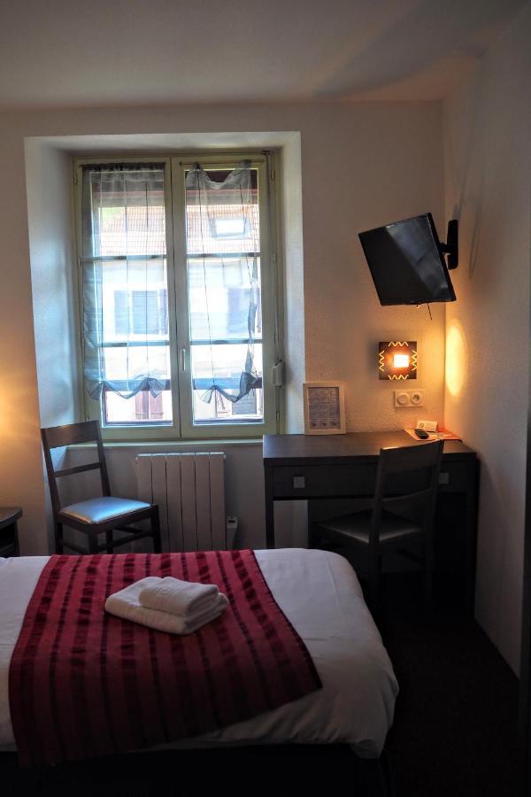 Hotel Des Voyageurs Pont-de-Roide 外观 照片