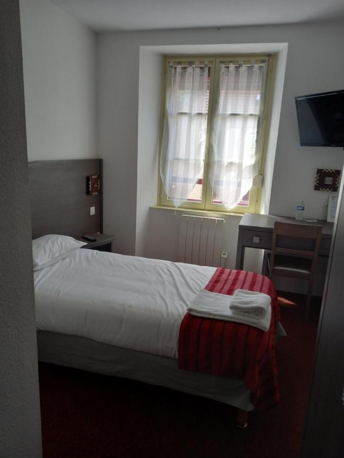 Hotel Des Voyageurs Pont-de-Roide 外观 照片